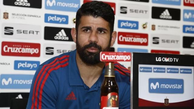 Diego Costa durante una rueda de prensa en la Ciudad del Fútbol de Las Rozas. Foto: sefutbol.com