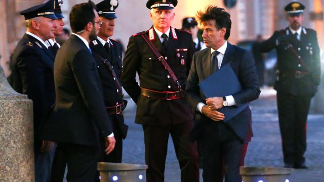 Conte a su llegada anoche al Quirinale