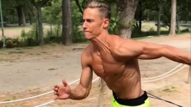 El espectacular físico de Marcos Llorente