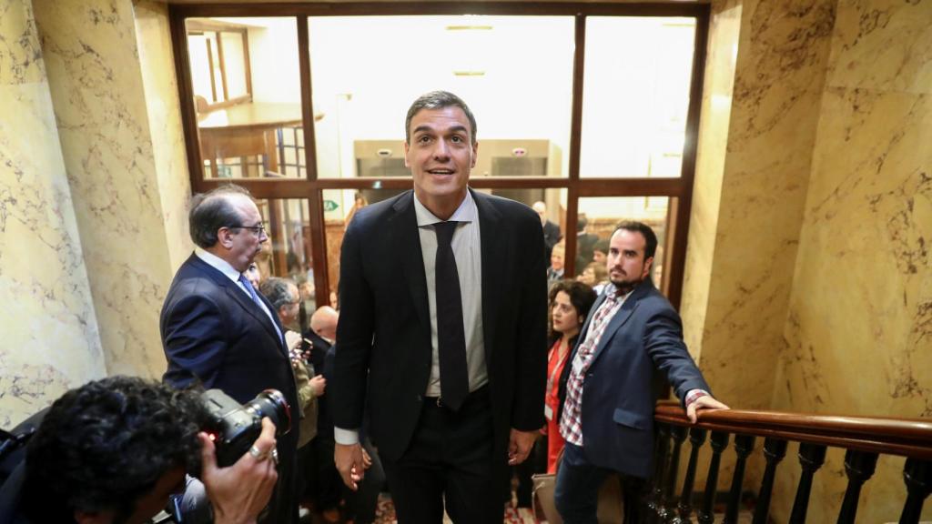 Pedro Sánchez posa para los medios.