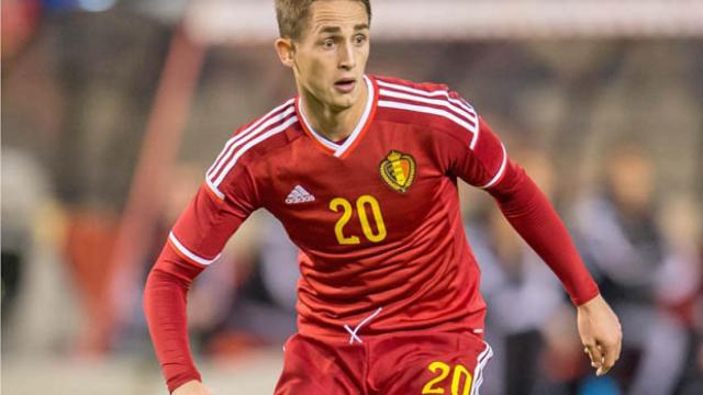 Januzaj, con la selección belga.