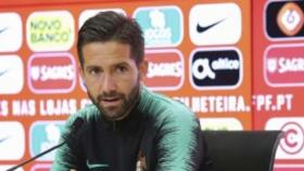 Joao Moutinho en rueda de prensa. Foto: fpf.pt