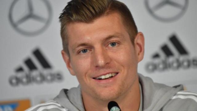 Toni Kroos, en rueda de prensa con Alemania. Foto. Instagram (@tonikroos)