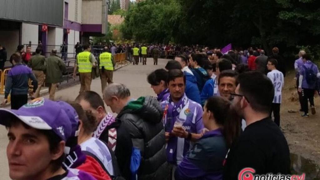 recibimiento real valladolid sporting gijon 1