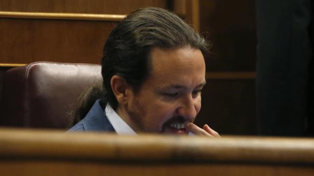 Iglesias en su escaño del Congreso