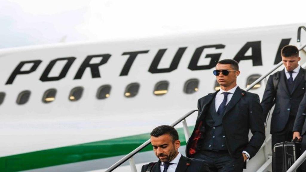 Cristiano aterriza en Rusia. Foto: Facebook (Seleçoes de Portugal)