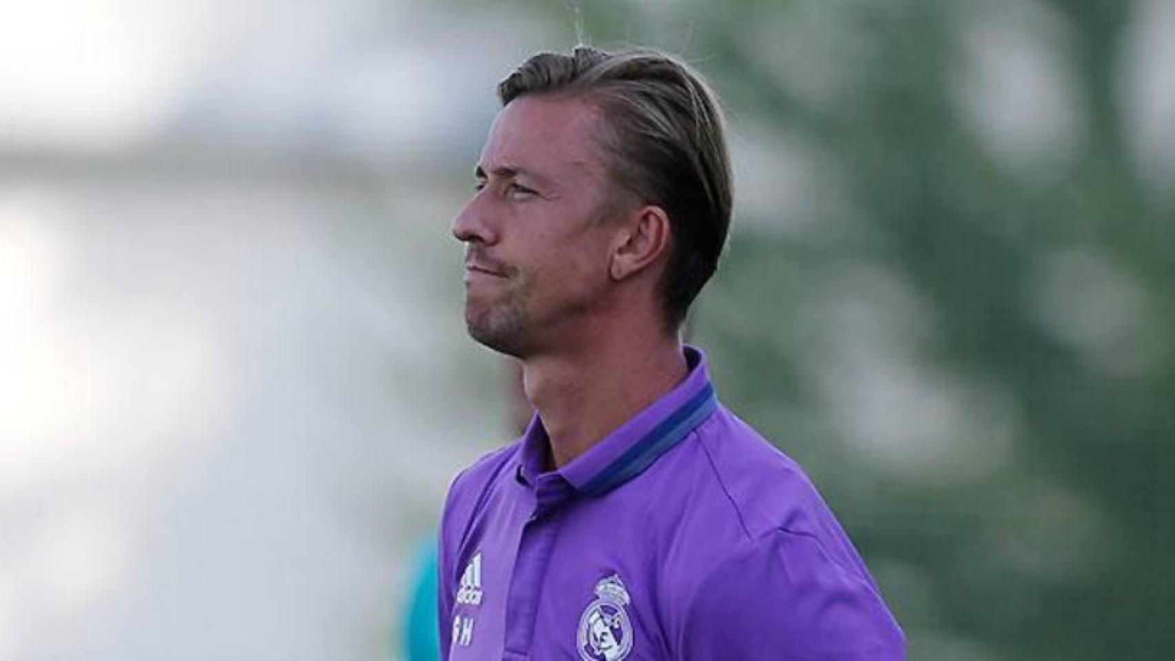 Guti durante un partido del Juvenil A