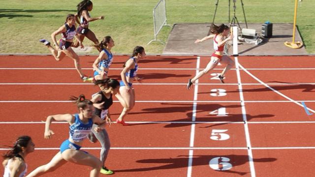 Paula Sevilla venció con claridad.