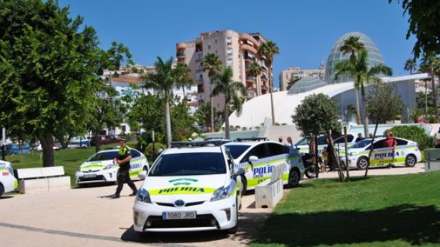 Vehículos de la Policía Local de Estepona.