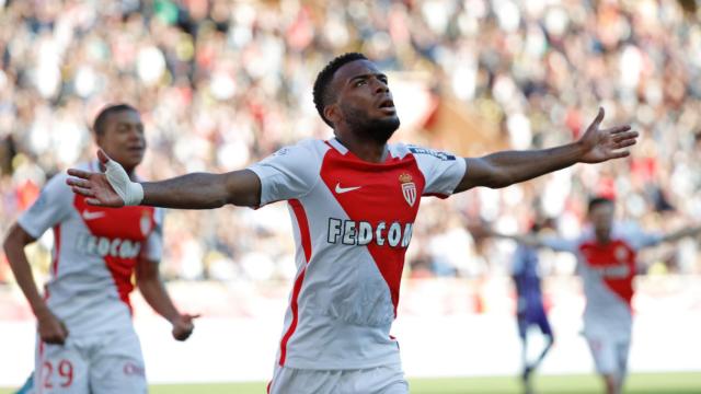 Thomas Lemar celebra un gol con el Mónaco durante la pasada temporada.