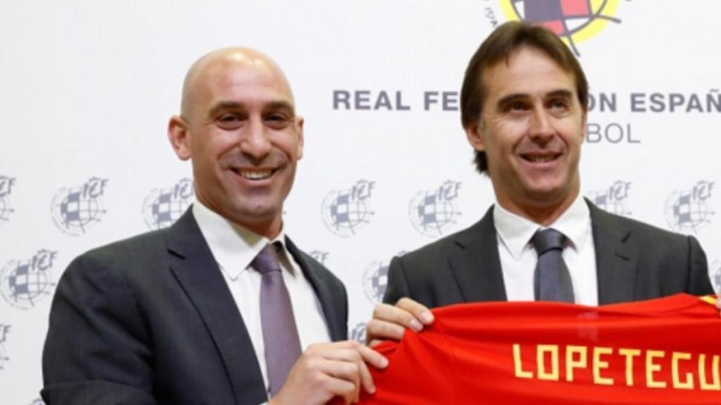 Lopetegui, junto a Rubiales. Foto: sefutbol.com