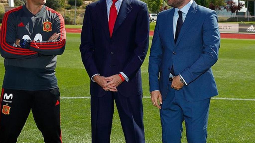 Lopetegui, Felipe VI y Huerta en la despedida de la selección de fútbol antes de viajar a Rusia.