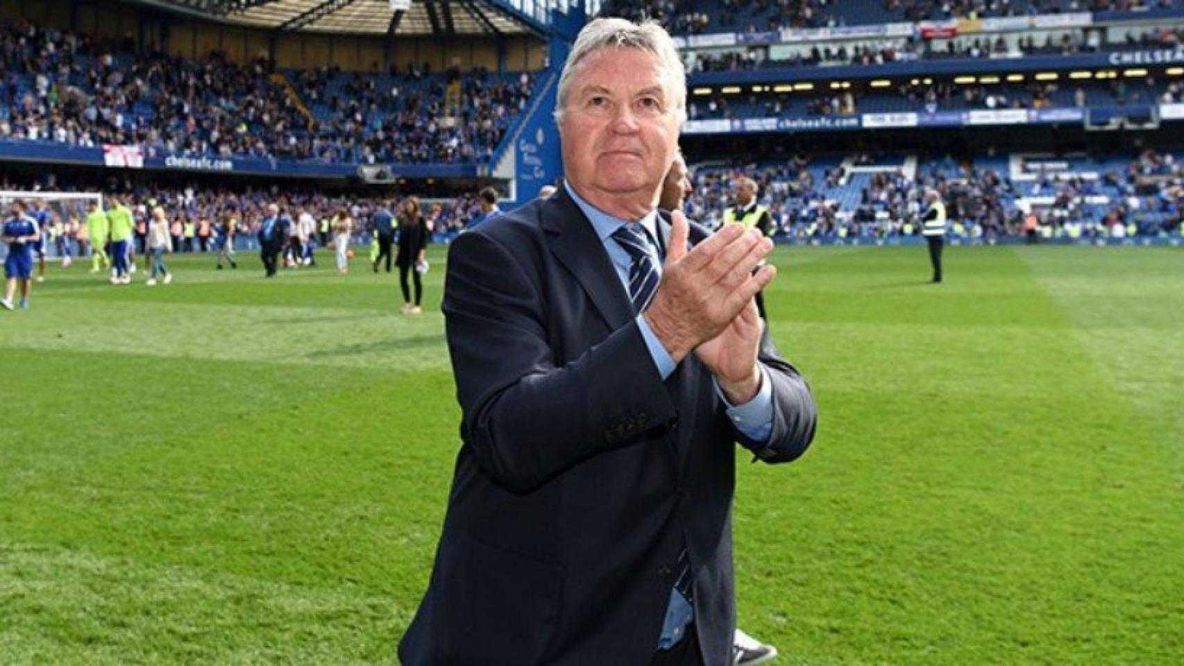 Hiddink, en el Chelsea. Foto chelseafc.com