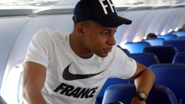 Kylian Mbappé durante la concentración con la selección francesa. Foto: fff.fr