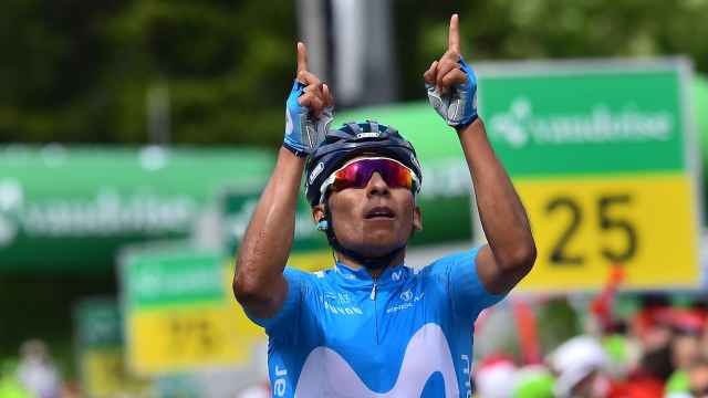 Nairo Quintana celebra su victoria en la séptima etapa.