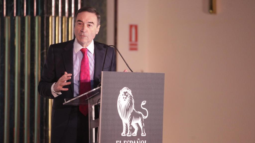 Pedro J. Ramírez durante su discurso ante la Junta de Accionistas de EL ESPAÑOL, en junio pasado.