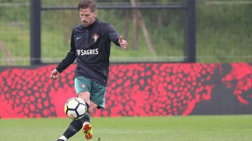 Adrien Silva, con la selección portuguesa. Foto: Instagram (@adriensilva23).