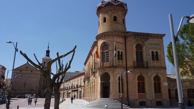 Ayuntamiento de Mora.