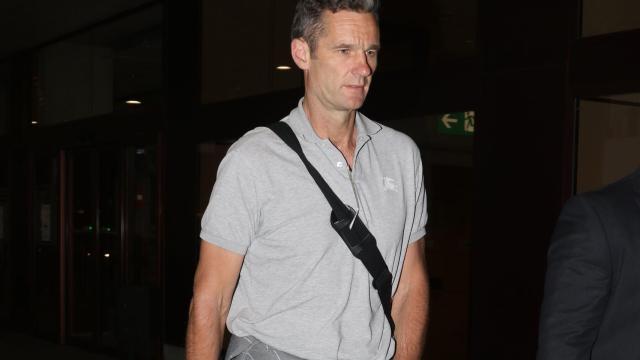 Urdangarin a su llegada al aeropuerto.