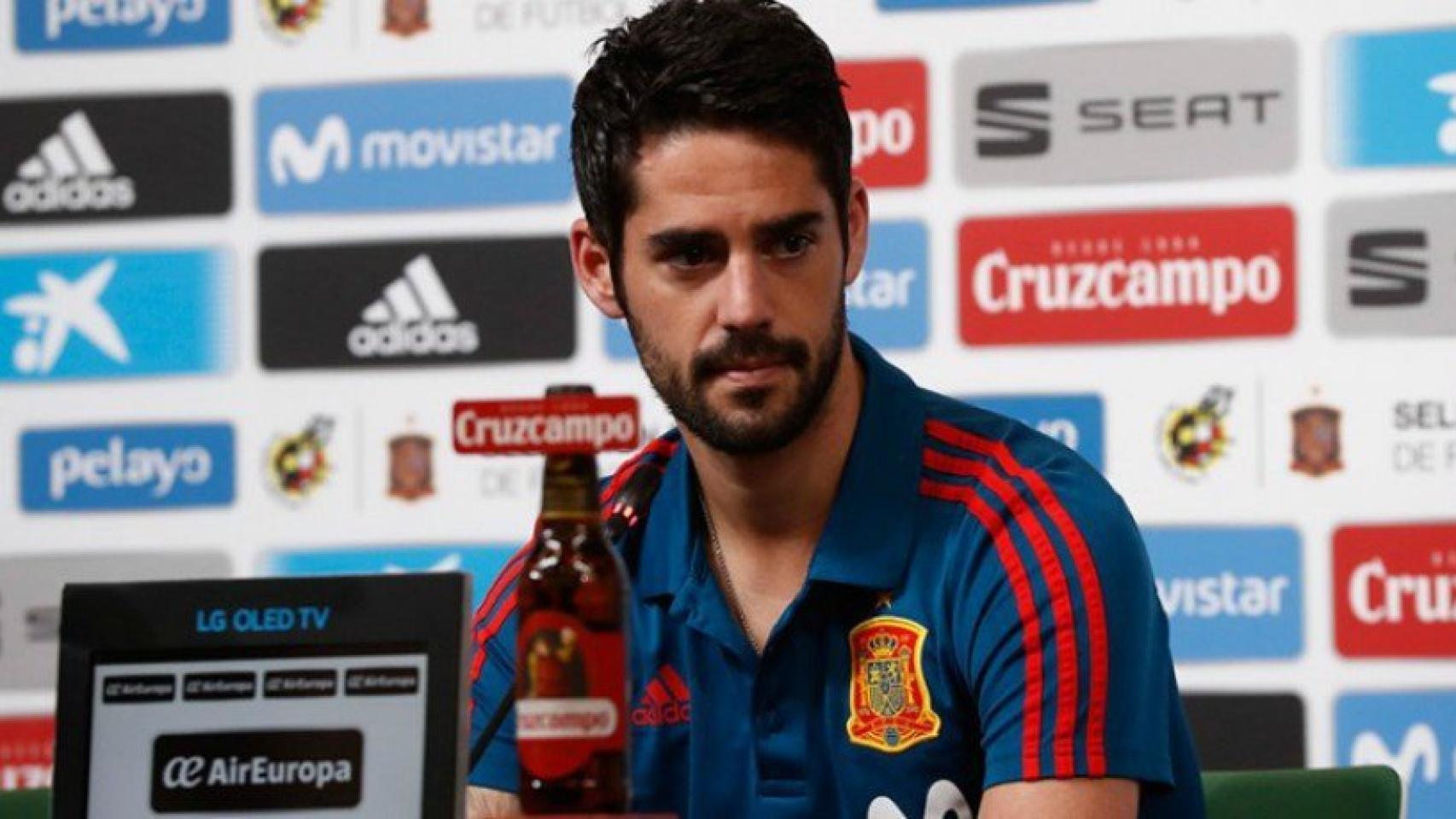 Isco en rueda de prensa. Foto sefutbol.com