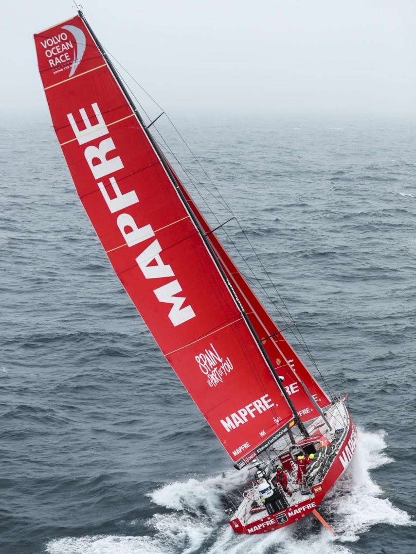 El Mapfre durante la disputa de la 10ª etapa.