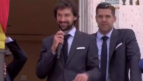 Llull y Reyes, desde el balcón del Ayuntamiento de Madrid