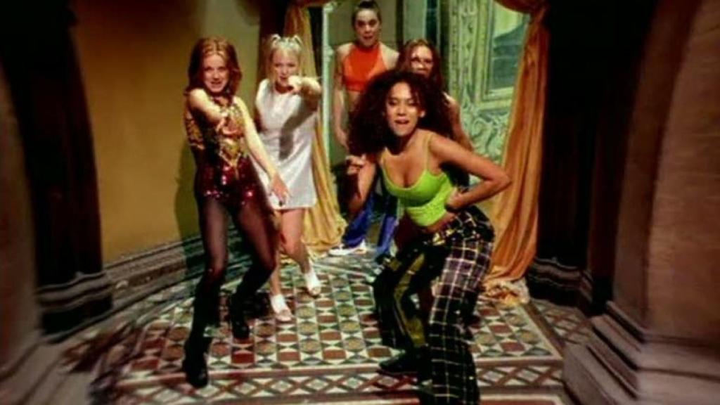 Las Spice Girls durante el rodaje de Wannabe.