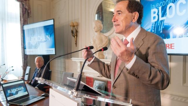 Antonio Huertas, presidente de Mapfre, en los cursos de la APIE en Santander.