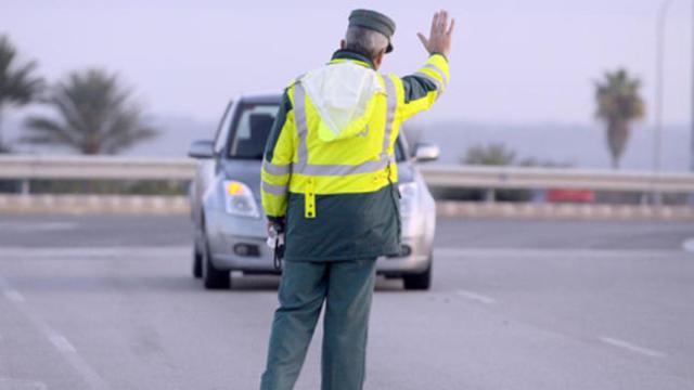 Actuación de la Guardia Civil de tráfico./