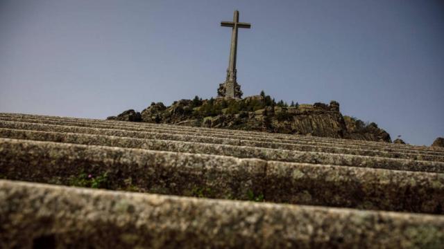 Escaleras hacia la Basílica del Valle de los Caídos.