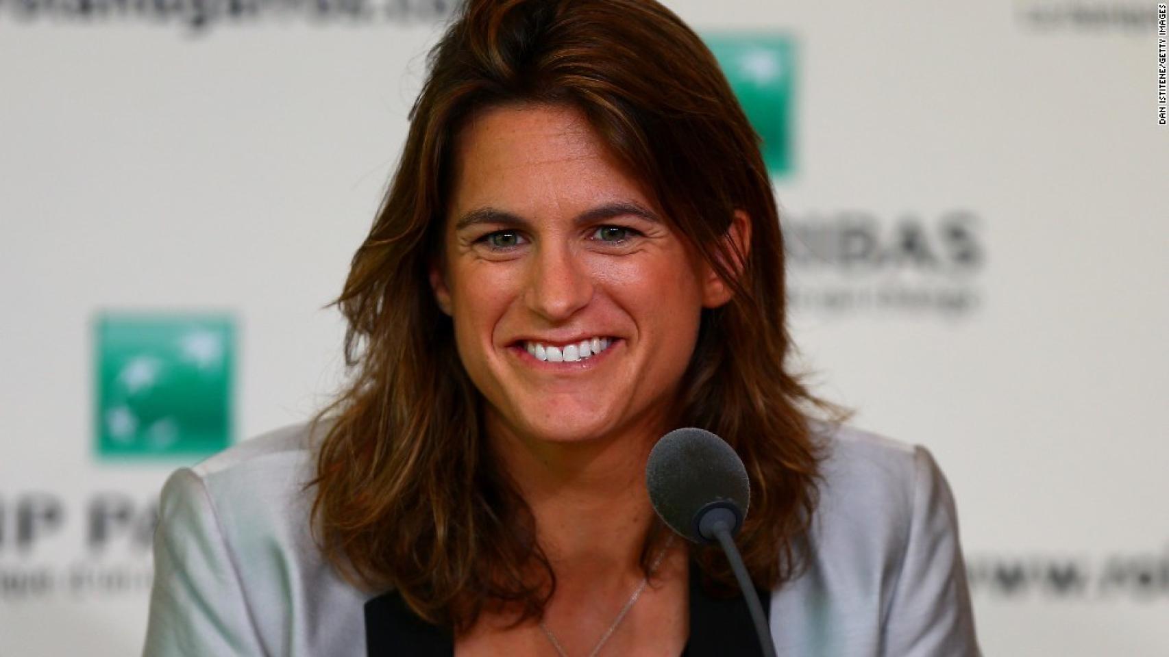 Amelie Mauresmo.