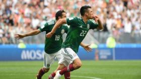 Lozano celebra su gol contra Alemania. Foto Twitter (@FIFAWorldCup)