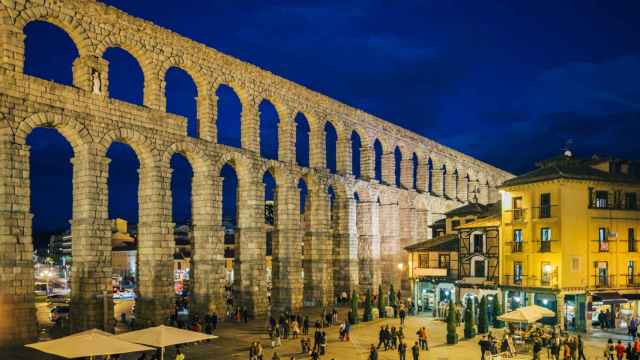 Piden el derribo del acueducto de Segovia por ser un símbolo de represión romana