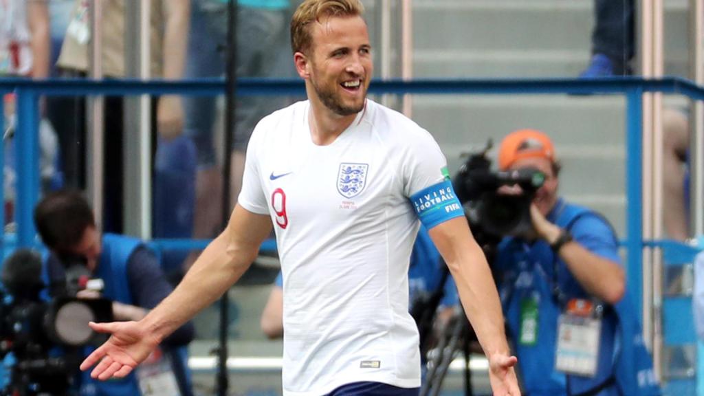 Kane celebra uno de sus goles a Panamá.