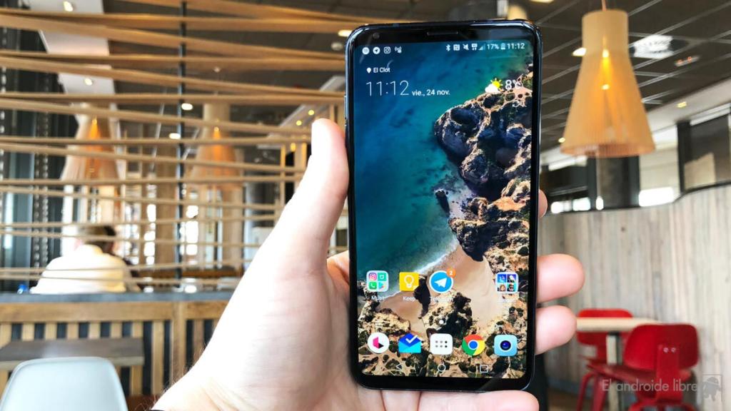 El LG V40 romperá récords: 5 cámaras en el mismo móvil