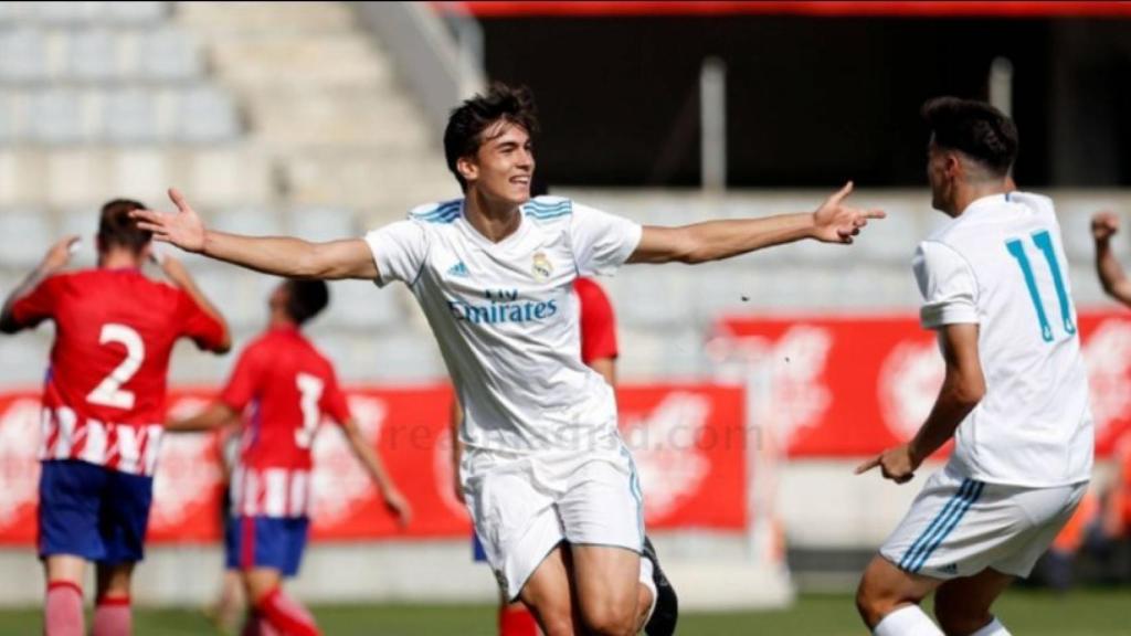 Pedro Ruíz celebra su gol ante el Atlético de Madrid