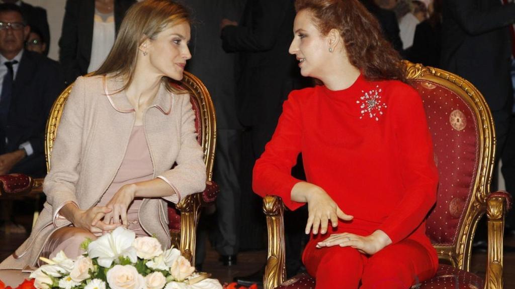 La reina Letizia junto a Lalla Salma.