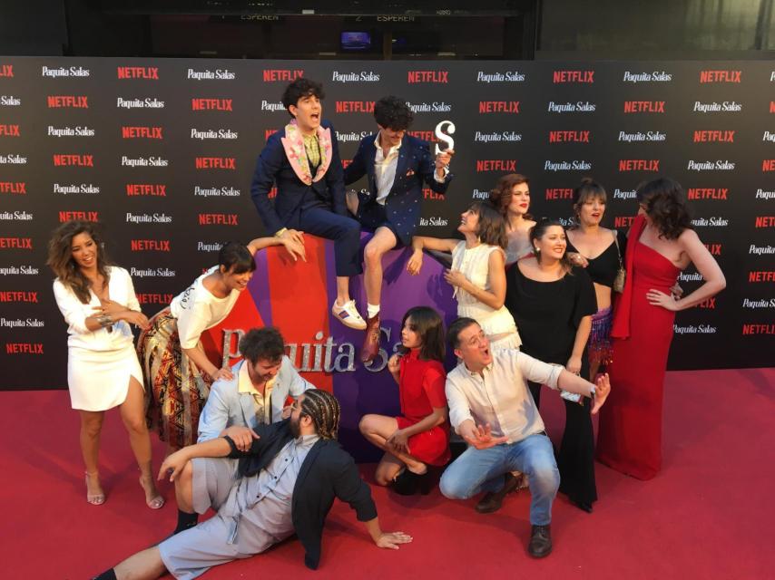 El elenco de 'Paquita Salas' en el estreno de la segunda temporada