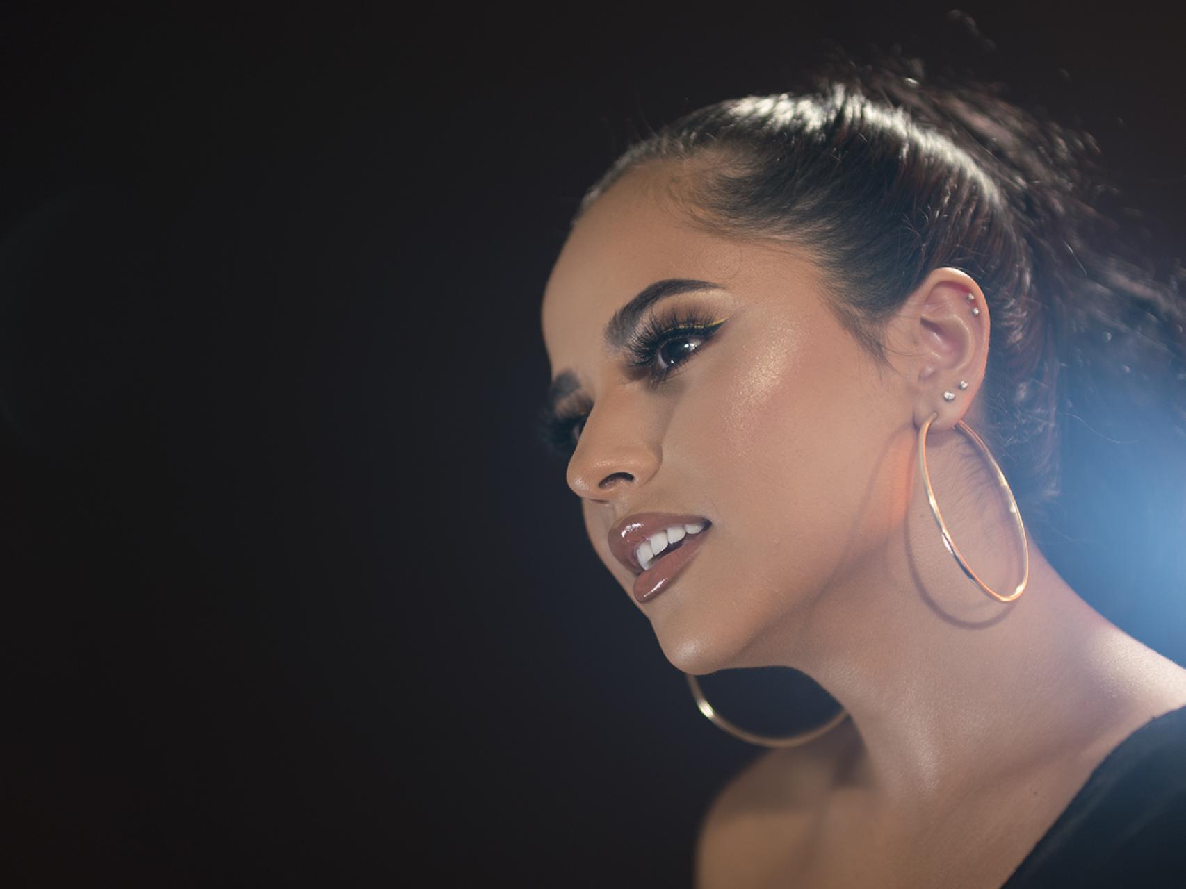 Becky G.: “Se puede ser feminista y una perra en la cama”