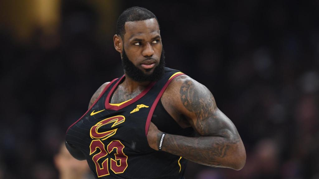 La nueva decisión de LeBron promete altos vuelos.