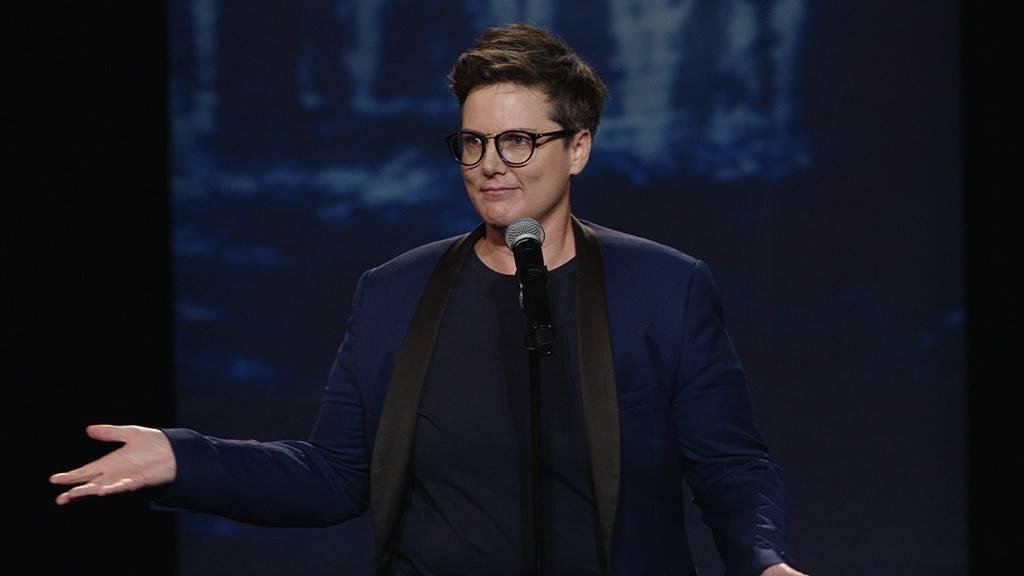 Hannah Gadsby en su especial de Netflix.