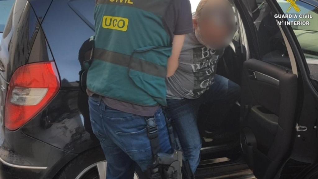 Detención efectuada por la Guardia Civil en la operación sobre estibadores en Algeciras.