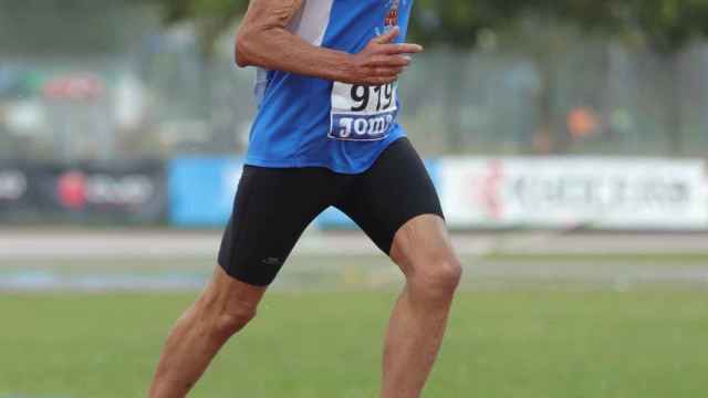 José V. Rioseco López durante el Campeonato de Atletismo Máster de Vitoria.