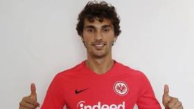 Lucas Torro ficha por el Eintracht de Frankfurt.
Foto: Instagram (@lucastorro94)