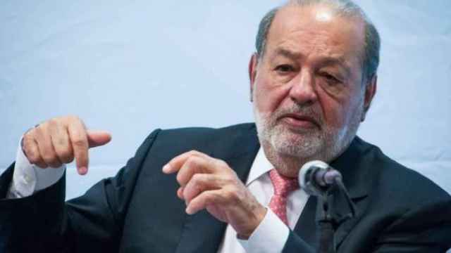 Carlos Slim se desvive por Realia para mitigar el fiasco en FCC