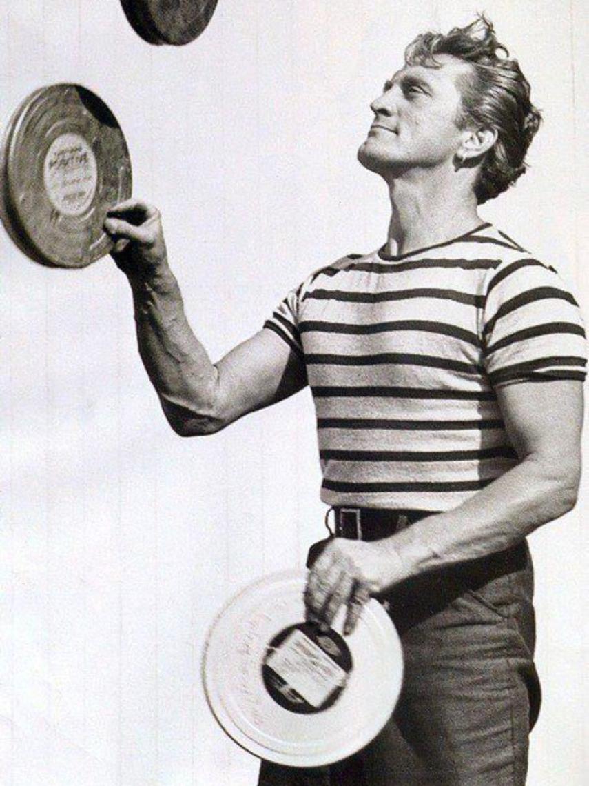 La camiseta de Kirk Douglas en 20.000 leguas de viaje submarino