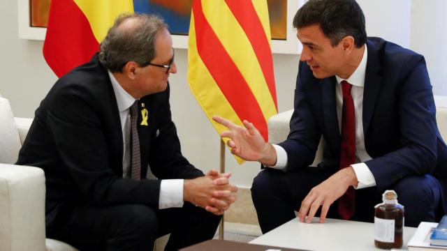 Pedro Sánchez y Quim Torra durante su reunión  este lunes en La Moncloa.