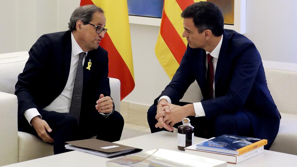 Momento de la reunión entre Sánchez y Torra en Moncloa.