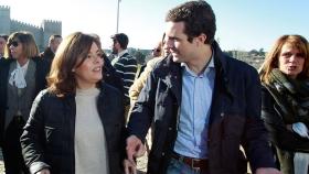 La exvicepresidenta Soraya Sáenz de Santamaría y Pablo Casado en una imagen de archivo.