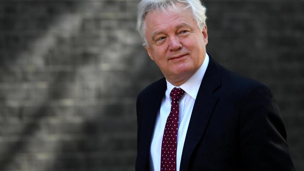 Dimite David Davis, ministro británico para el 'Brexit'.